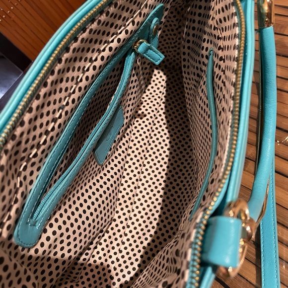 NWOT teal Gianni Bini purse - Picture 4 of 4